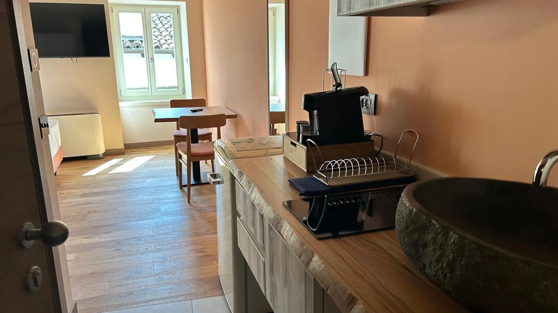 לימונה סול גרדה Studios Al Castello Dei Limoni 0*, לימונה סול גרדה